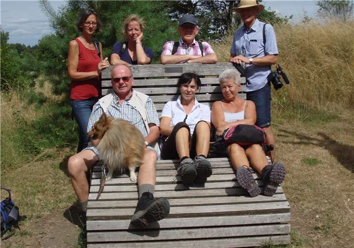 Mitglieder der BUND-Kreisgruppe und des Eifelvereins Erkelenz rasteten auf dem Traumpfad. W. Sander