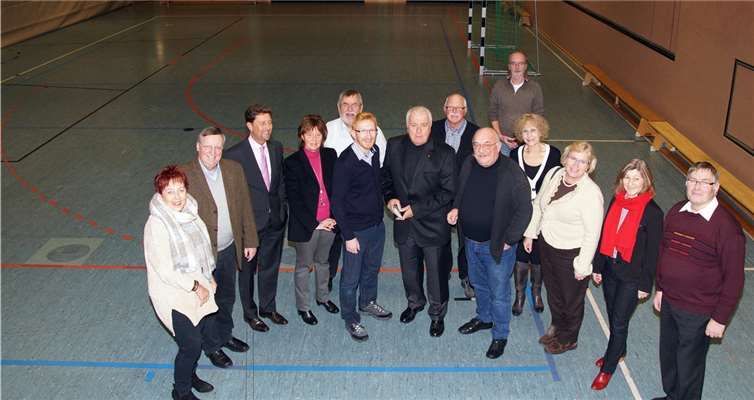 Mitglieder der CDU-Kreistagsfraktion besuchten die Rheinhalle Remagen.privat