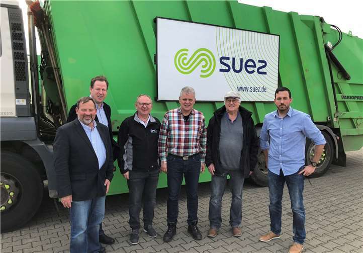 Mitglieder der FWG hatten die Gelegenheit, bei einem Treffen mit dem Unternehmen Suez die Anliegen der Bürger zu klären: (v. l.) Hartmut Dressel, Uwe Berens, Frank Breitbach, Suez Standortleiter Klaus Baumgarten, Hans-Jürgen Büma und Christian Greiner. FWG Andernach e. V.