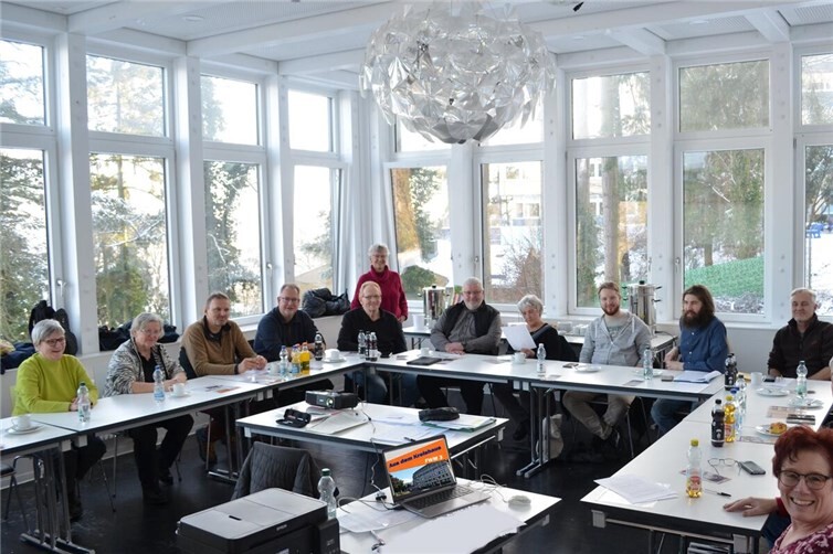 Mitglieder der FWM-Stadtratsfraktion bei ihrer Wintertagung zum Thema wiederkehrende Beiträge.