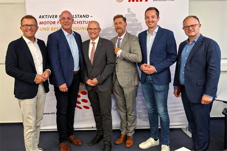 Mitglieder der Mittelstands- und Wirtschaftsunion im Kreis Neuwied (v.l.n.r.): Geron Haumann, Martin Buchholz, Jürgen Schmied (MdL), Detlef Odenkirchen, Korbinian Wester, Jan Einig