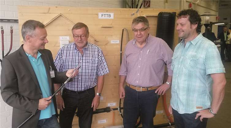 Mitglieder der offenen Bürgerliste der SPD informierten sich anlässlich des Tags der offenen Tür des RWE-Regionalzentrums Rauschermühle.  Privat