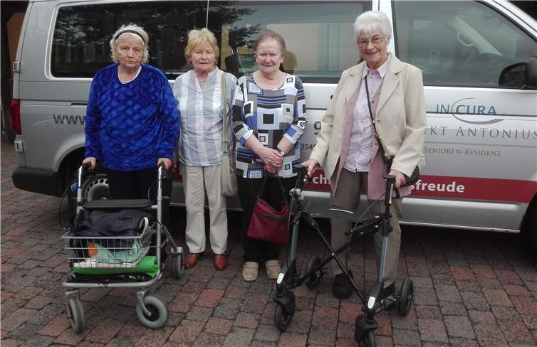 Mitglieder des Bewohnerbeirates der Senioren-Residenz Sankt Antonius beim Ausflug. privat