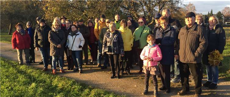 Mitglieder des Brauchtumsverein Rheinbach bei ihrer Herbstwanderung. Privat