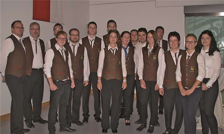 Mitglieder des Musikverein Stromberg hatten sich kurz vor ihrem Auftritt noch einmal die Zeit für ein Gruppenfoto genommen.US