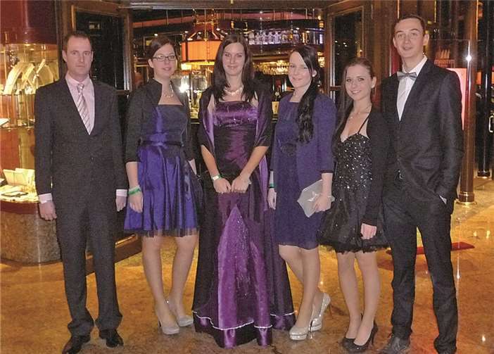 Mitglieder des RC Kottenforst e.V. beim fünften Winterball „Paradepferd“ im Bonner Maritim. privat