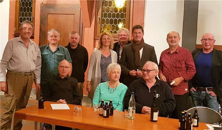 Mitglieder des SPD-Ortsvereins mit Detlev Pilger, MdB. Privat