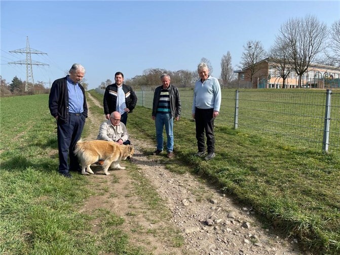 Mitglieder des Stadtverbands (v. l. n. r.): Dr. Dietrich Rühle, Peter von Prillwitz, Thomas Zeitz, Prof. Dr. Wolfram Kunz, Dr. Peter Hess.  Fotos: FDP Stadtverband Neuwied