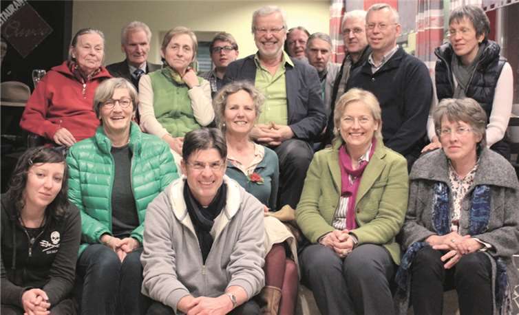 Mitglieder und Interessierte von Bündnis 90/Die Grünen trafen sich zu einer konstruktiven Versammlung im Cuvée in Linz.Privat