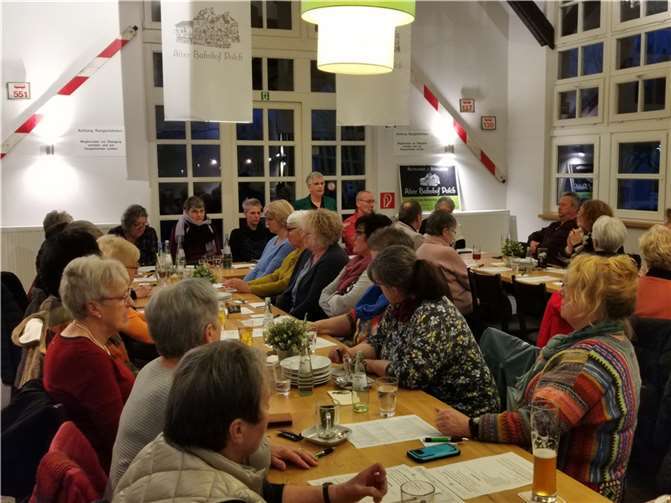 Mitgliederversammlung der örtlichen Arbeitsgemeinschaft Mayen der Deutschen Rheuma-Liga im Alten Bahnhof in Polch.  Fotos: privat