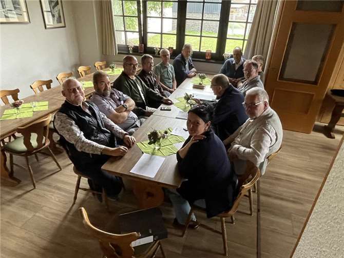 Mitgliederversammlung im Bürgerhaus in Gierschnach.  Foto: privat