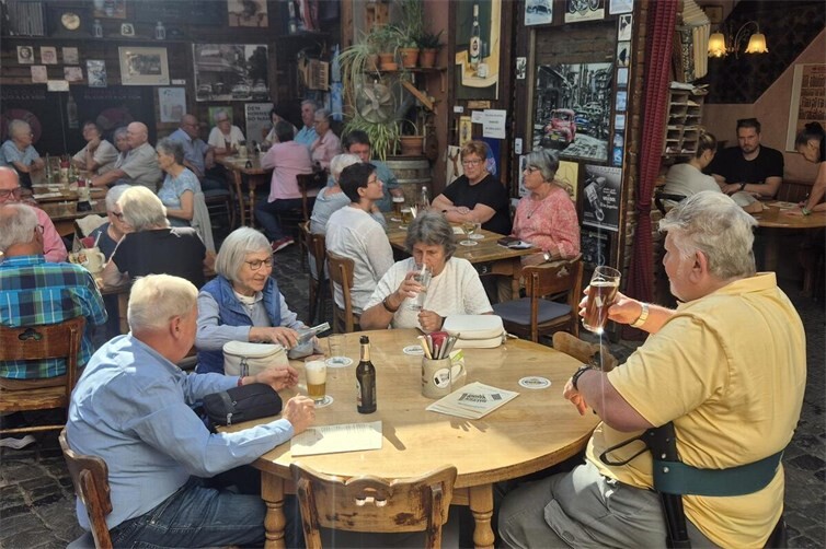 Mittagessen in der „Quetschkommod“