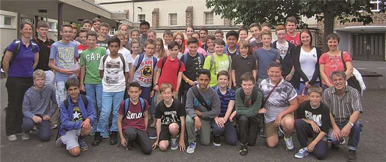 Mitte Juni waren 65 englische Schülerinnen und Schüler zu Gast auf dem Calvarienberg. privat