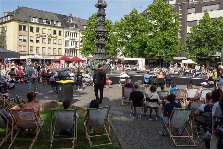 Modenschau am Görresplatz.