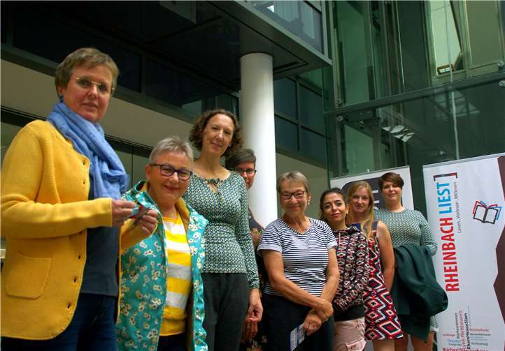 Moderatorinnen und Models freuten sich über eine gelungene Modenschau.