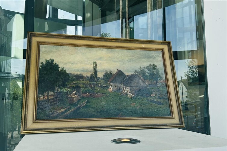 Moderne und Romantik treffen bei Astudinausstellung im Turm des Nassau-Sporkenburger Hofs aufeinander. (Fotos: Mira Bind / Stadtverwaltung Lahnstein)