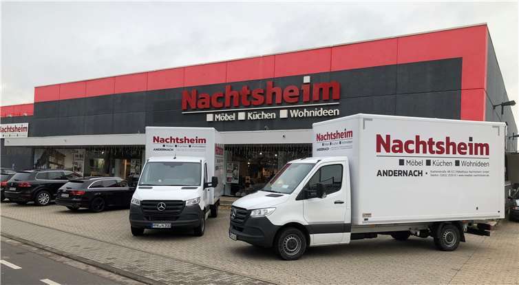 Möbel Nachtsheim hat unter anderem zwei neue LKWs in Betrieb genommen. Foto: WAMFO.DE