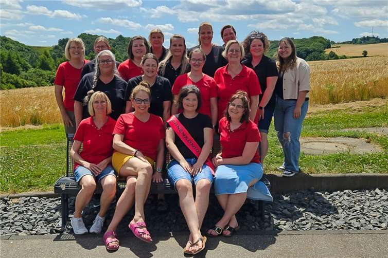 Möhnenwandertag: Larissa wird Möhnenkönigin. Foto: privat