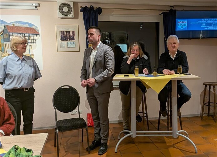 Monika Basteck als Gerichtsdienter, Bürgermeister Dr. Daniel Phiesel bei seiner Verteidigung, Staatsanwältin Sigrid Wiersberg und Richter Bürgemeister a.D. Stefan RaetzFoto: privat