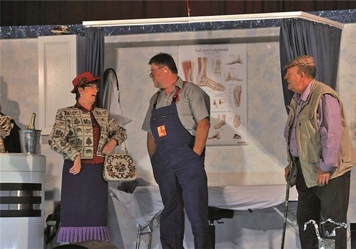 Monika Schneider, Johannes Brohl und Hubert Decker sorgten für Lacher.