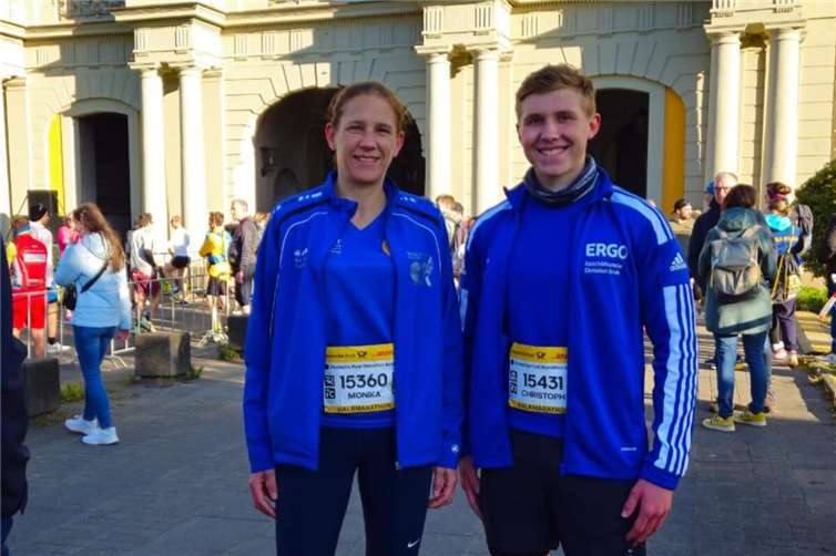 Monika Vogt und Christoph Vogt beim diesjährigen Deutsche-Post-Halbmarathon in Bonn. Foto: SV Urmitz