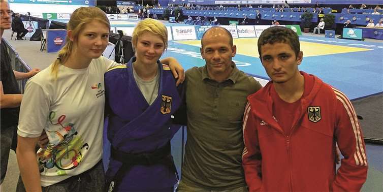 Moritz Plafky, Trainer Kamen Kasabov, Miriam Schneider (v.r.n.l.)