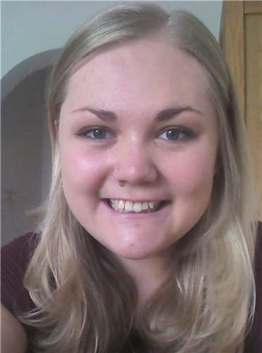 Ms Rachel Bousfield ist nun assistant teacher bis Ende Mai nächsten Jahres auf dem Berg. privat