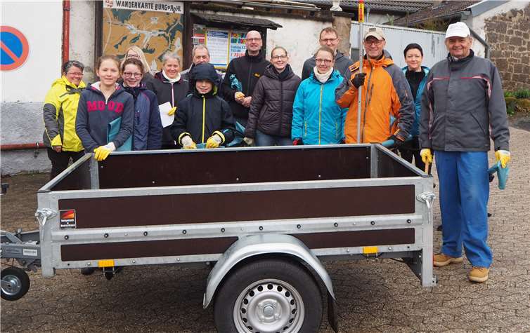 Müllsäcke und Handschuhe werden zur Verfügung gestellt und für eine anschließende Stärkung ist natürlich gesorgt. Foto: privat