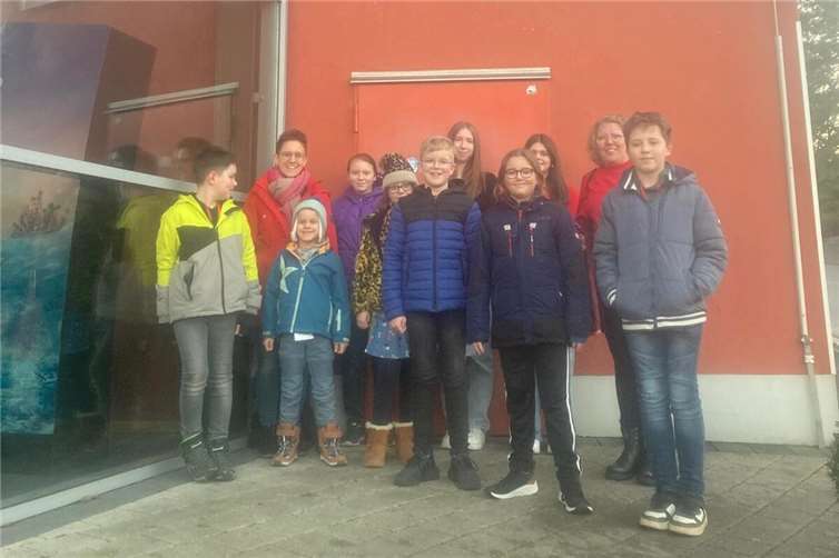Mufasa erobert das Kino: JRK-Kinder genießen spannende eine Filmvorführung. Quelle: DRK-Ortsverein Kannenbäckerland e.V.