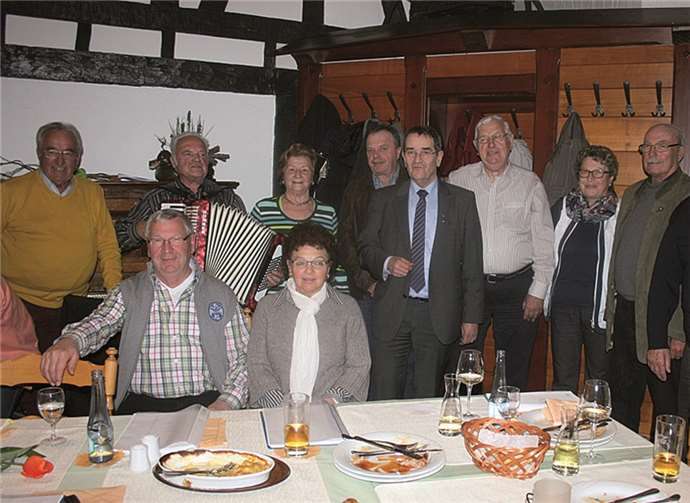 Musikalisch begleitet klang die Versammlung aus. privat