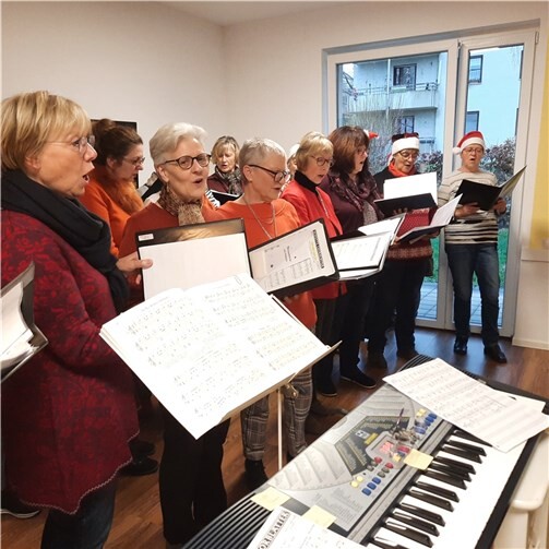 Musikalisch wurde auf den Advent eingestimmt.  Quelle: Frauenchor Rheinbach