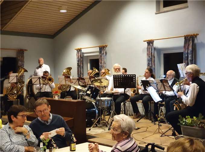 Musikalisch wurde ein buntes Potpourri geboten,dass alle Zuschauer begeisterte.