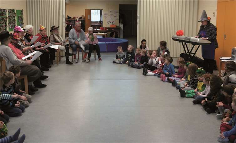 Musikalisch wurde sich auf die jecken Tage eingestimmt.privat