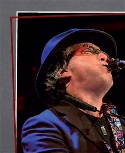 Musikalische Darbietung gibt es bei freiem Eintritt beim „Kultur-Treff für alle“ unter anderem mit dem internationalen bekannten Multi-Instrumentalisten Dirko Juchem.privat