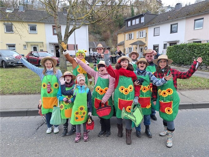 Musikalische Gärtner erobern den Karneval in Vallendar.