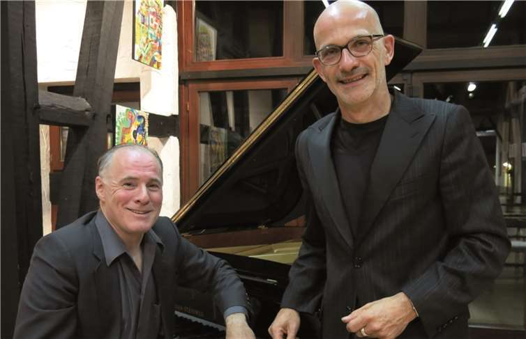 Musiker Christian A. Lemmer (links) und Rezitator Peter Thomas. Gemeinde Wachtberg