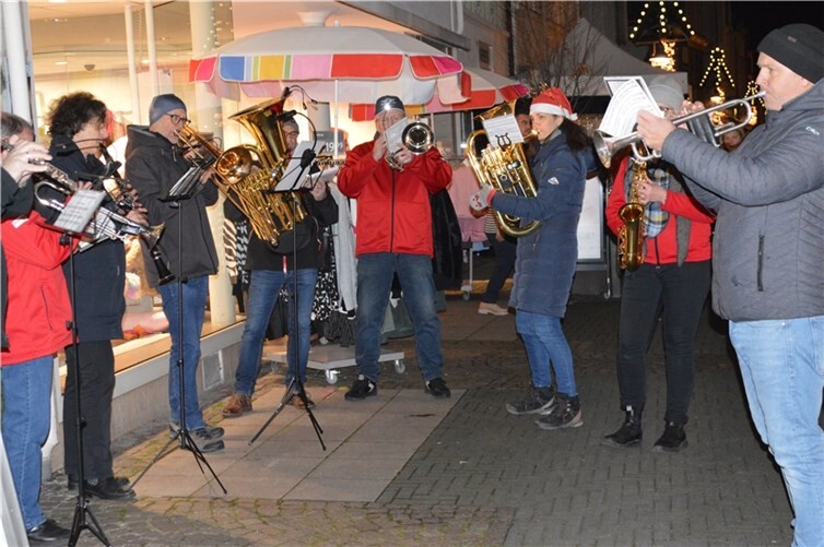 Muskalische Untermalung sorgte für eine festliche Atmosphäre.