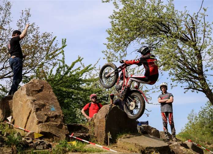 Mut, Konzentration und vielKraft waren in den einzelnen Sektionen gefragt.