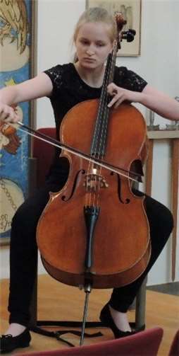 Myriam Baumann, Violoncello