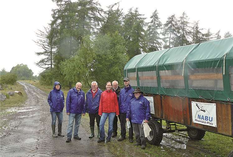 NABU-Delegation aus Koblenz, Mainz und Berlin auf der Schmidtenhöhe.privat