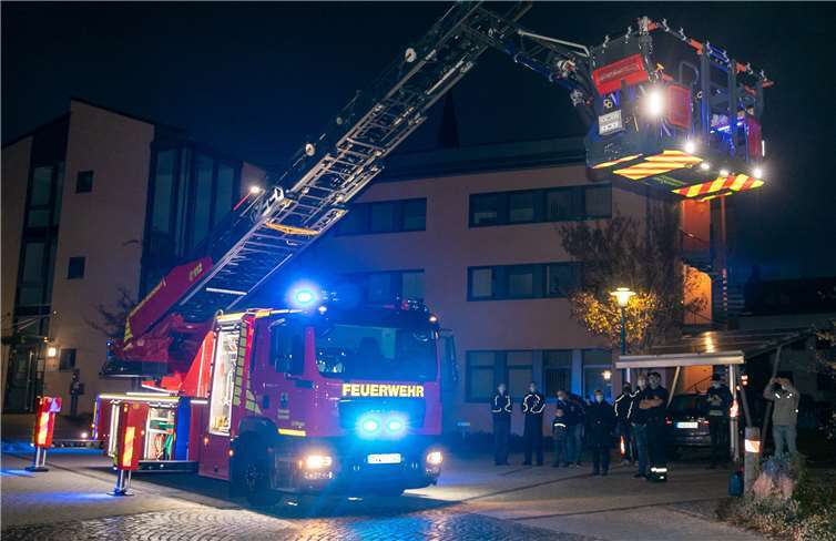 Nach 14-monatiger Wartezeit wurde das Fahrzeug nun in Empfang genommen.