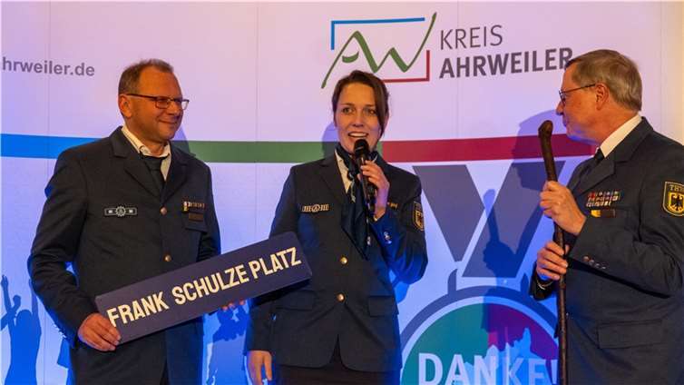 Nach 37 Jahren übergab Frank Schulze den Staffelstab an Daniel Gronwald.  Foto: privat
