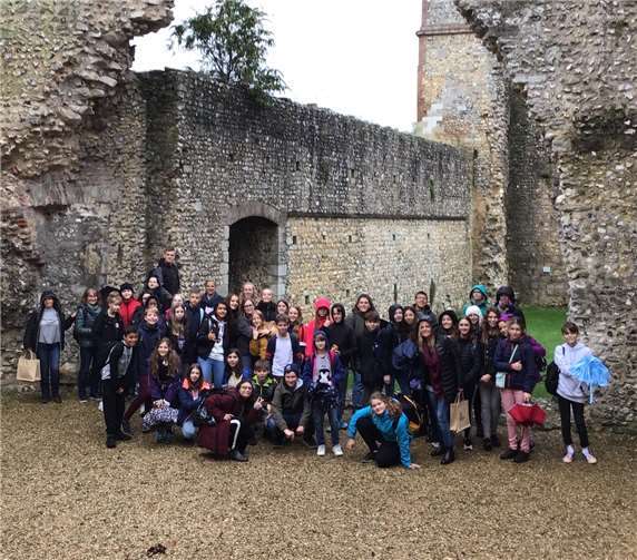 Nach Finnland im Januar und Italien im Mai war dieses Mal England das Ziel.