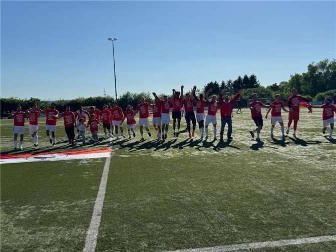 Nach Jahren des Wartens ist es endlich wieder so weit: Die Stadt Meckenheim ist zurück im Herrenfußball der Bezirksliga. Foto: privat