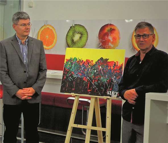 Nach Regenbrechts (re.) Buchvorstellung und Bildpräsentation beantwortete Dr. Gilbert Fragen zu Reha-Möglichkeiten bei einer Krebserkrankung. BSB