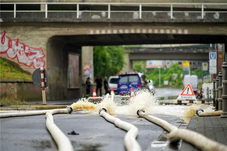 Nach Tief „Berd“ sind die Fachgruppen Notversorgung und Notinstandsetzung des THW gefordert. Quelle: THW