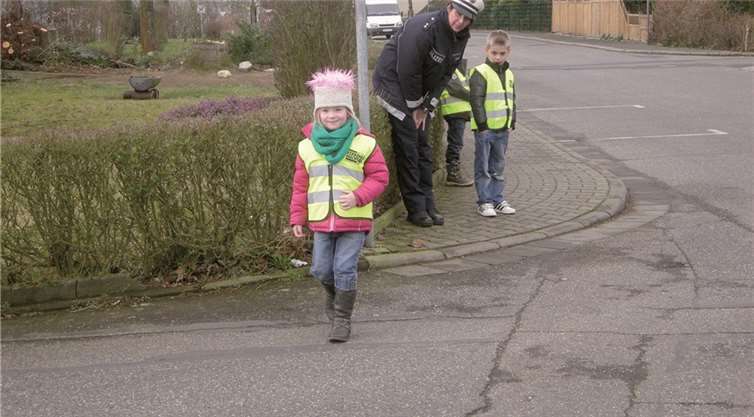Rund um den Straßenverkehr 
