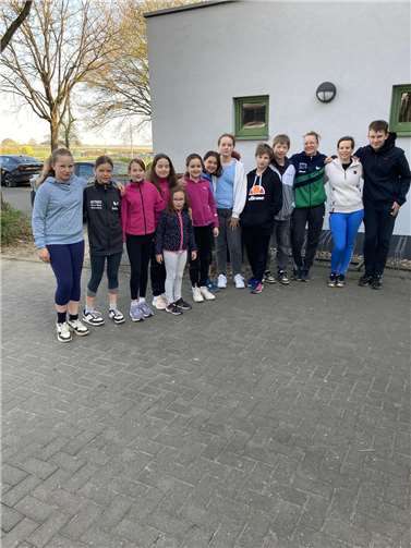 Nach dem Frühsport vor der Halle. Foto: privat