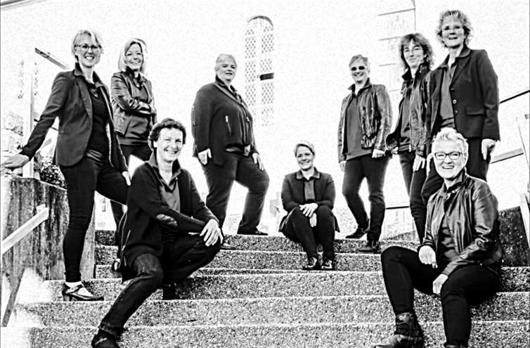 Nach dem Konzert lädt der Frauenchor zu einem kleinen Imbiss ein. Foto: Nadine Müller/Frauenchor Charisma