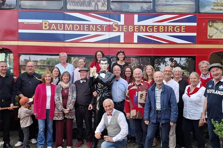 Nach dem Konzert vor dem typisch britischen Doppeldeckerbus